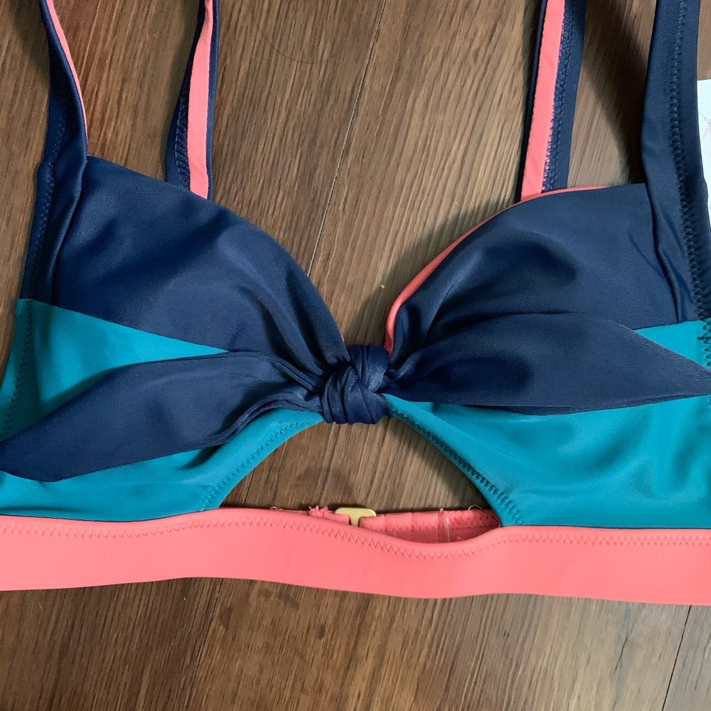 🦋Jessica Simpson Colorblock Bikini 🦋 - Picture 3 of 9